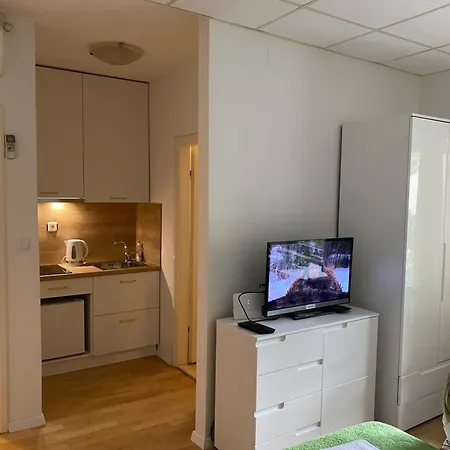 Zsa Zsa Zenta 1 Split